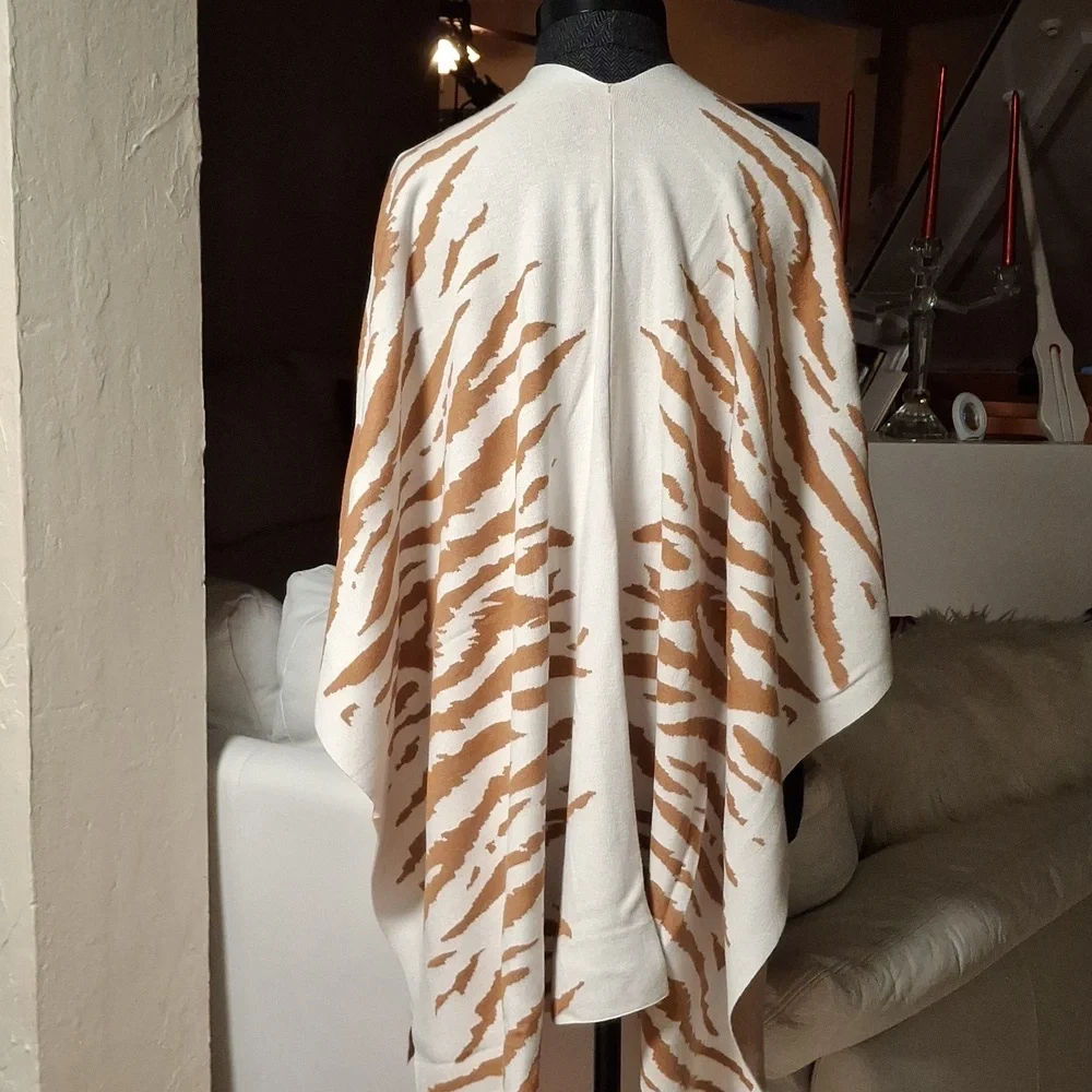Chicos Ruana - Picture 3 of 6